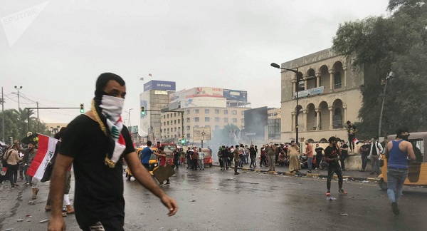 مقتل وإصابة 40 عراقياً في احتجاجات وسط بغداد